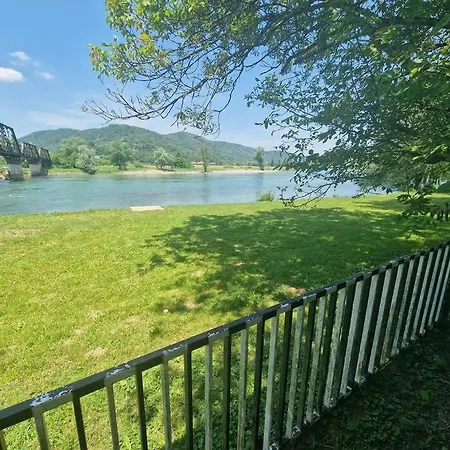 Vikendica Una Semesterbostad Kostajnica